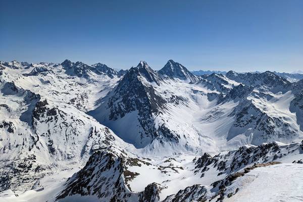 Ski & Spa: Hotel-Deal im Winterparadies Davos Klosters