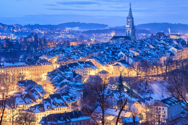 23% Rabatt: 5-Sterne-Hotel & Weihnachtsmarkt-Erlebnis in Bern