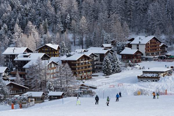 Skigebiet Saas-Fee: Skipisten, Schneesicherheit & Tipps für Ihre Winterferien