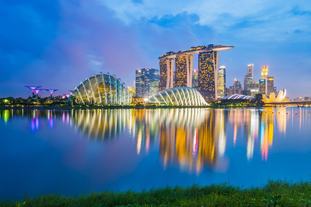 Bereit für Singapur? Ihre Singapur-Dollar kommen bequem zu Ihnen nach Hause.