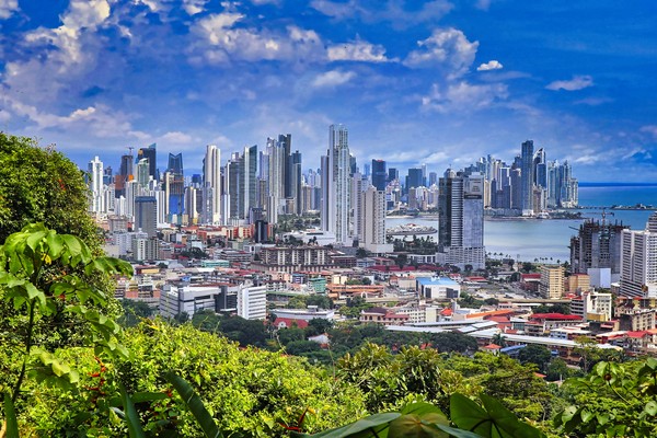 Ab in die Tropen: Zürich–Panama für CHF 536 hin und zurück