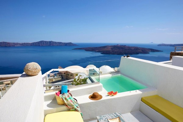 Sommerauszeit auf Santorini: 49% Rabatt sichern