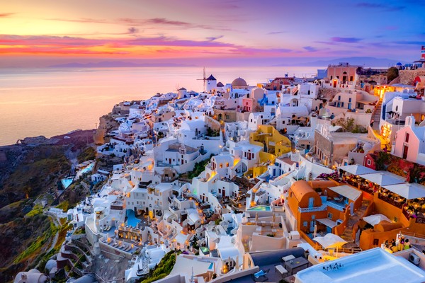Santorini Ferien: Die schönsten Orte und Tipps abseits der Touristenmassen