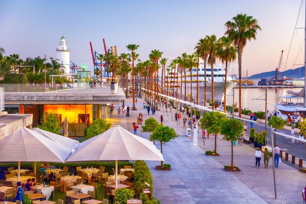 Reise nach Malaga geplant? Ihre Euro kommen bequem zu Ihnen nach Hause.