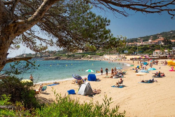 Glamping an der Côte d’Azur: Lodge in Les Issambres
