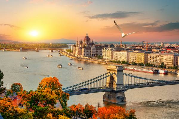 Städtetrip Budapest: Sehenswürdigkeiten, Kultur, Kulinarik und Thermalbäder