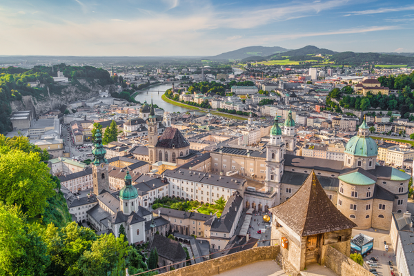 Salzburg entdecken: Sehenswürdigkeiten, Hotels & Tipps für Ihre Reise