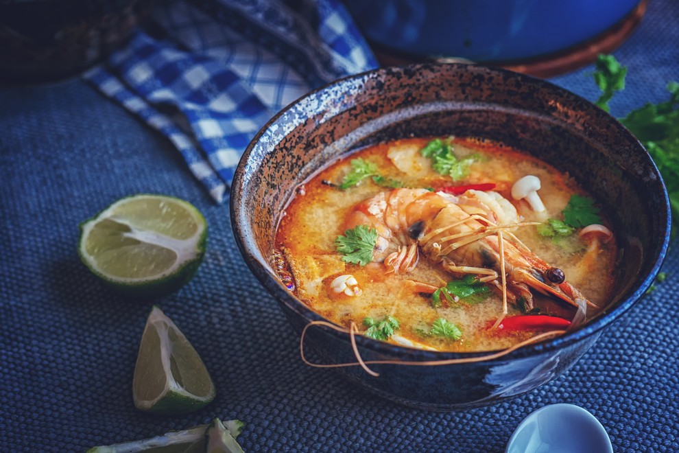 Ordina baht thailandesi. Consegna direttamente a casa.
