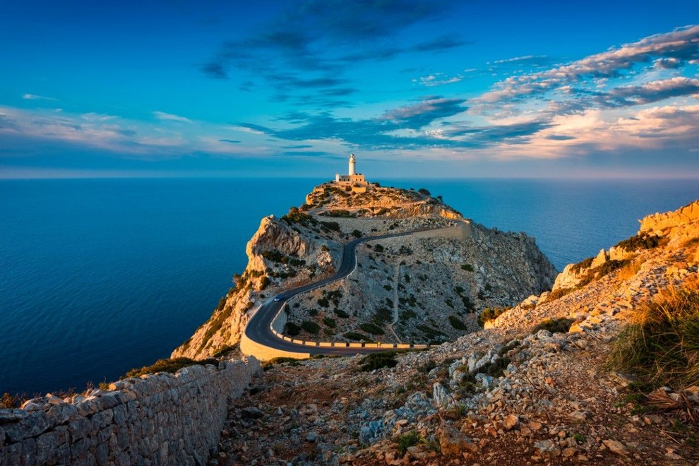 Reise nach Mallorca geplant? Euro-Bargeld liefern wir Ihnen bequem nach Hause.