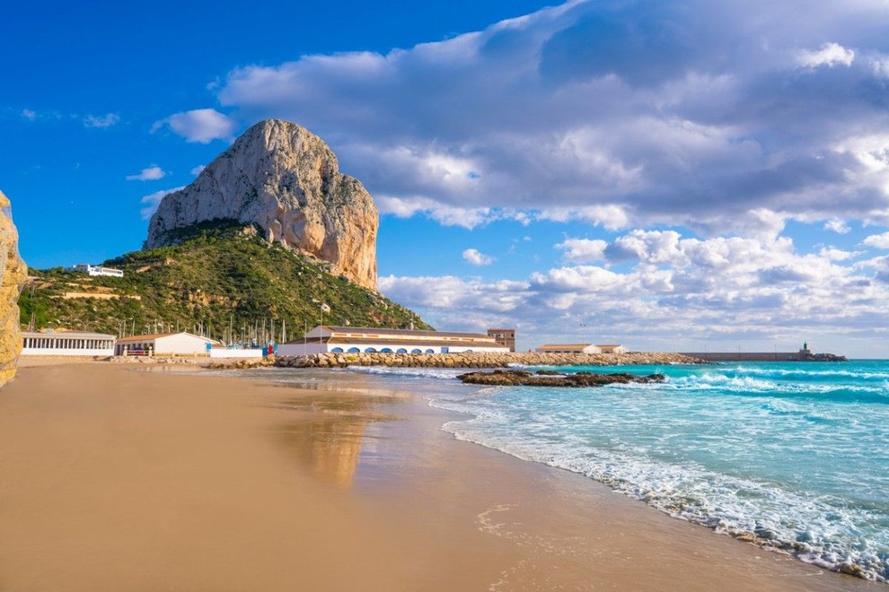 Reise nach Alicante geplant? Ihre Euro liefern wir bequem zu Ihnen nach Hause.