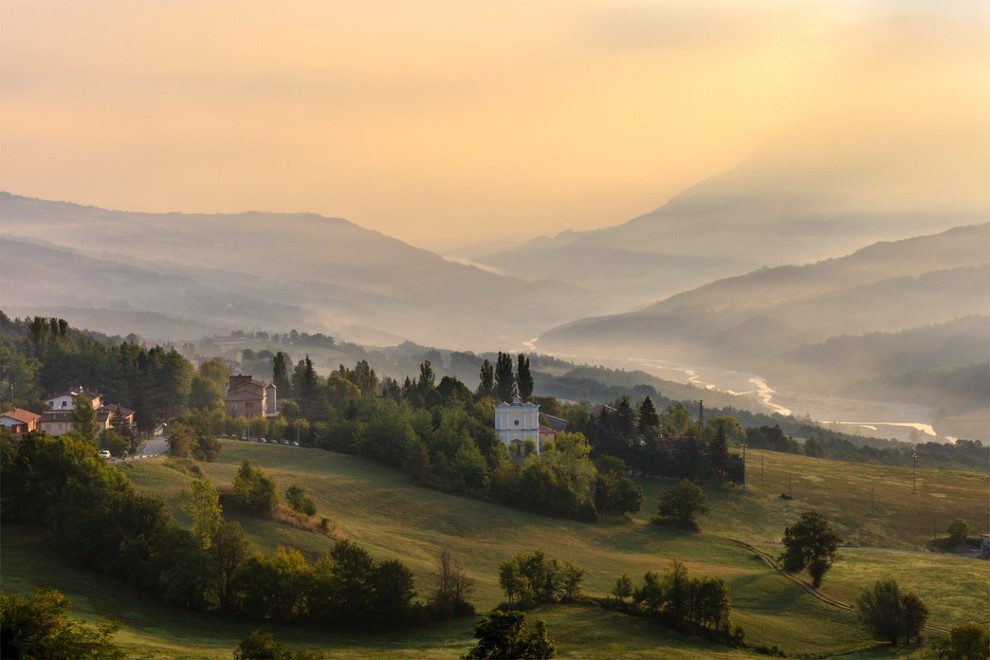 Ready for Emilia-Romagna? Your euros will be delivered straight to your door.