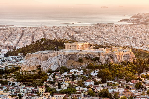 Discover Athens: Return flights with SWISS from CHF 115