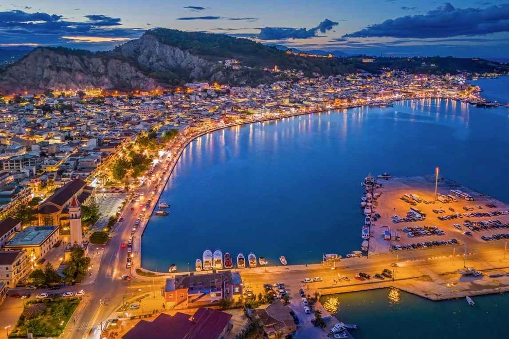 Reise nach Zakynthos geplant? Wir liefern Ihnen Euro-Bargeld bequem nach Hause.