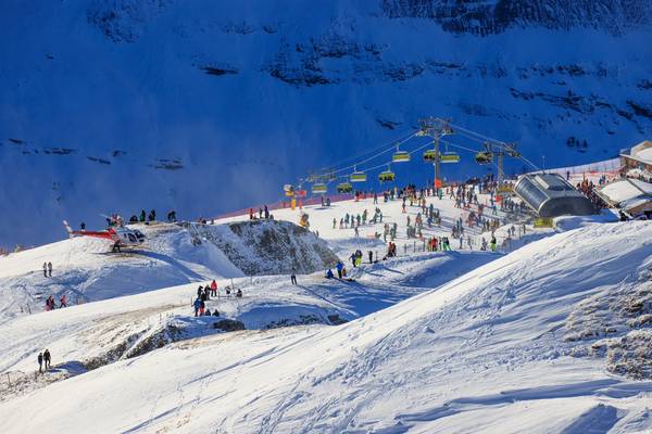 Jungfrau Skiregion: Skifahren vor Eiger, Mönch und Jungfrau