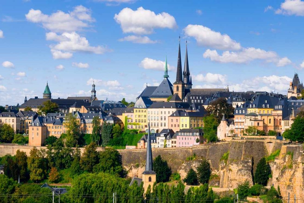 Reise nach Luxemburg geplant? Wir liefern Ihnen Euro-Bargeld bequem nach Hause.