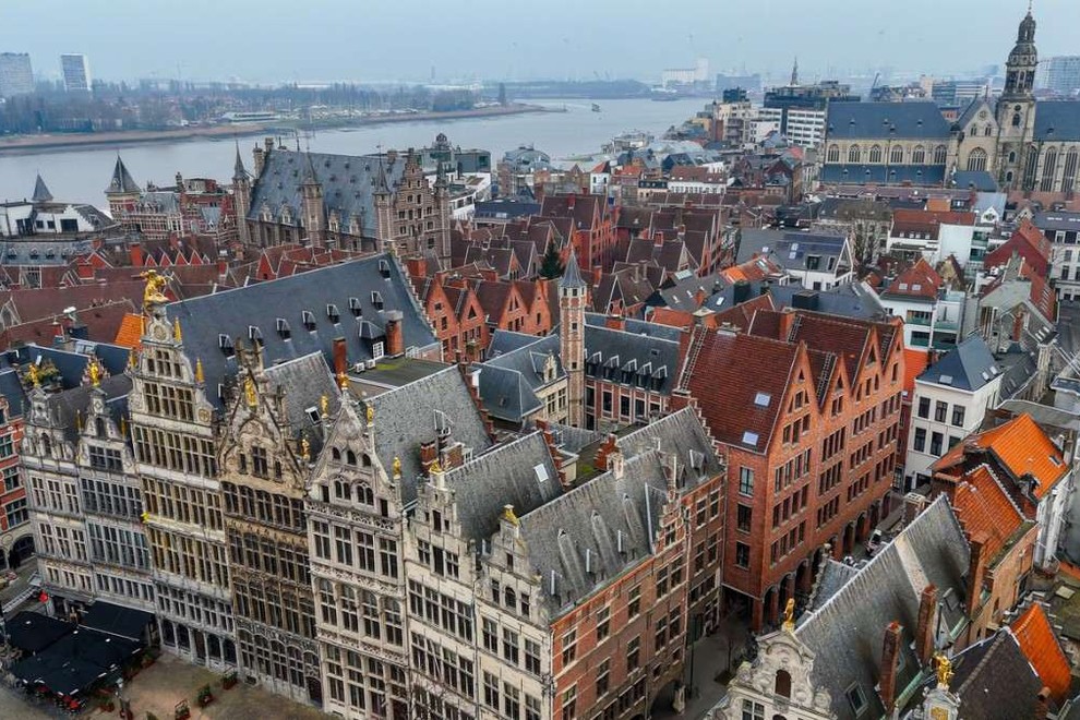 Reise nach Antwerpen geplant? Wir liefern Ihnen Euro-Bargeld bequem nach Hause.